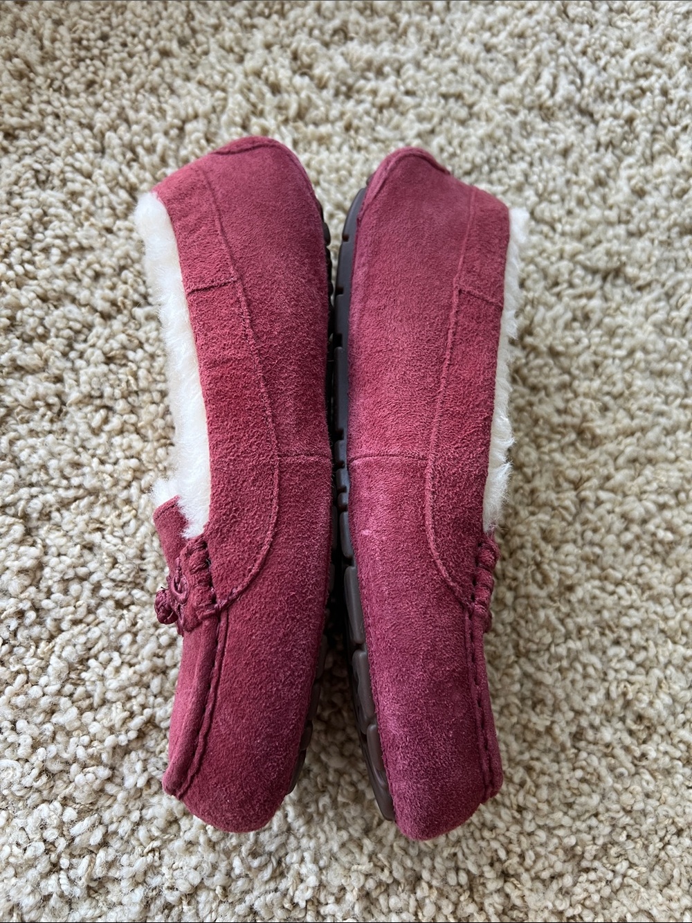 UGG Australia Women’s Burgundy Suede Shearling-Lined Moccasin Slippers - Picture 5 of 11